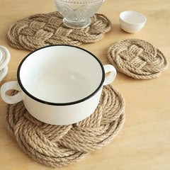 Nordic Style Braided Heat Insulation Dining Mat
